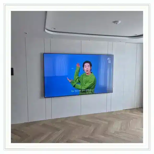 송도럭스오션sk뷰 벽걸이TV 설치 상담 참고 이미지 첫 번째